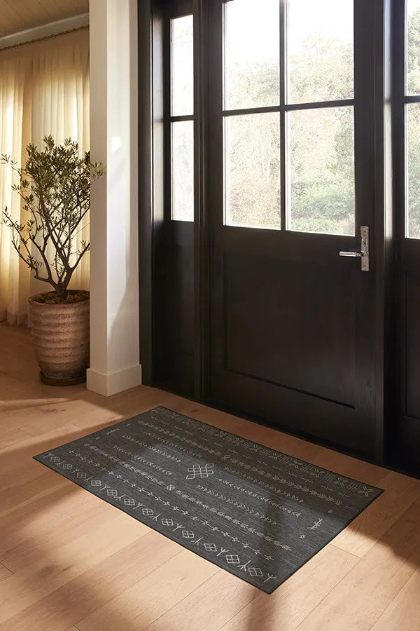 Astrid Soft Black Rug