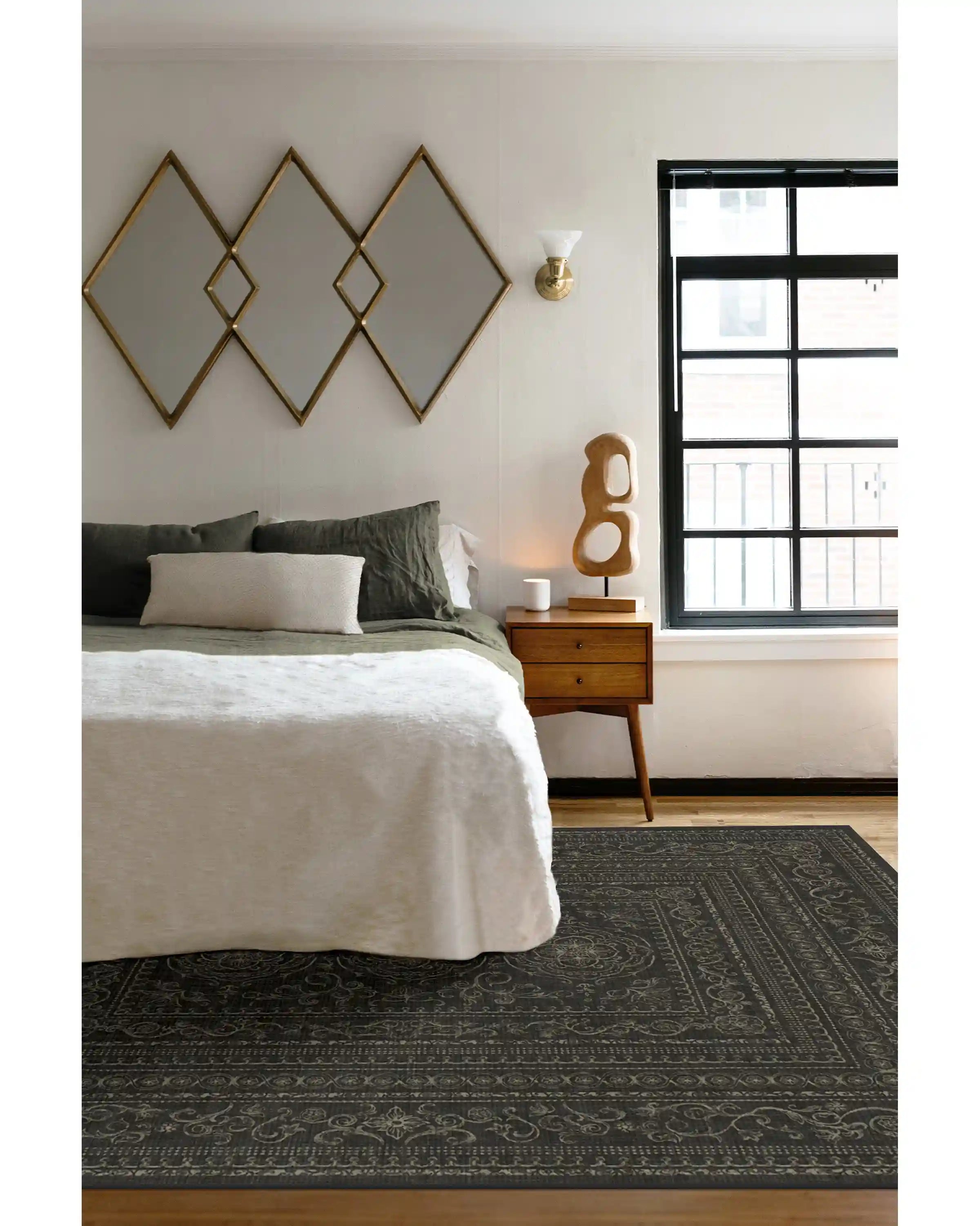 Gisele Soft Black Rug
