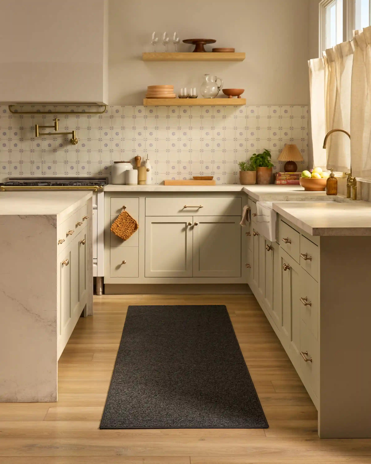 Haven Black Performance Weave Rug