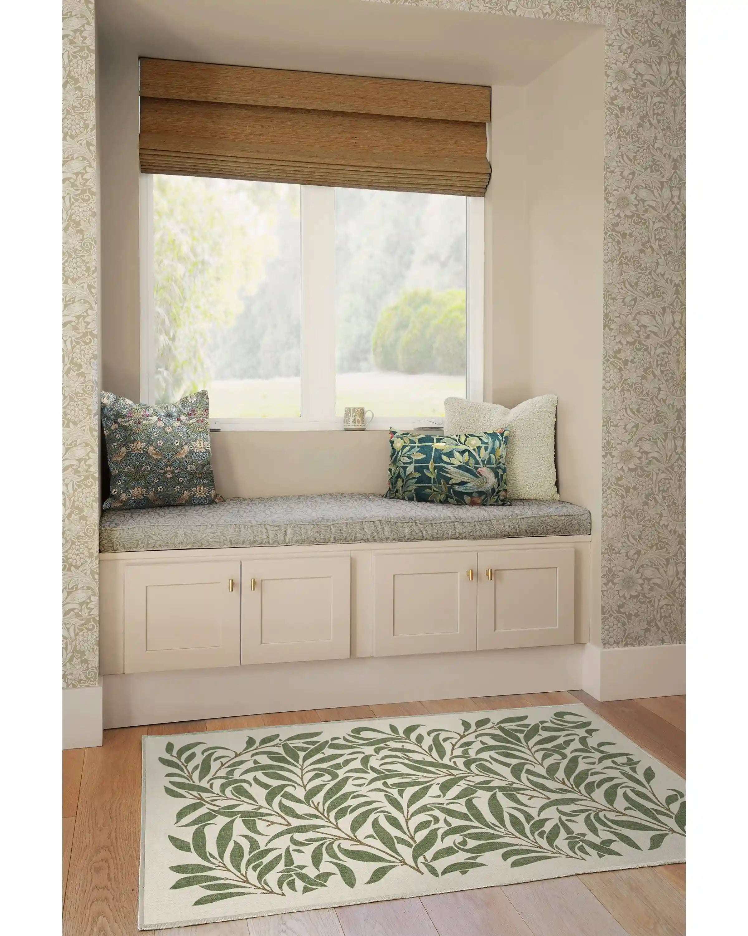 Pure Willow Boughs Green Rug by Morris & Co.