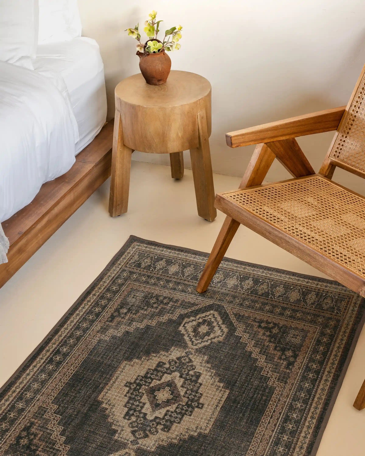 Rayne Charcoal & Tan Rug