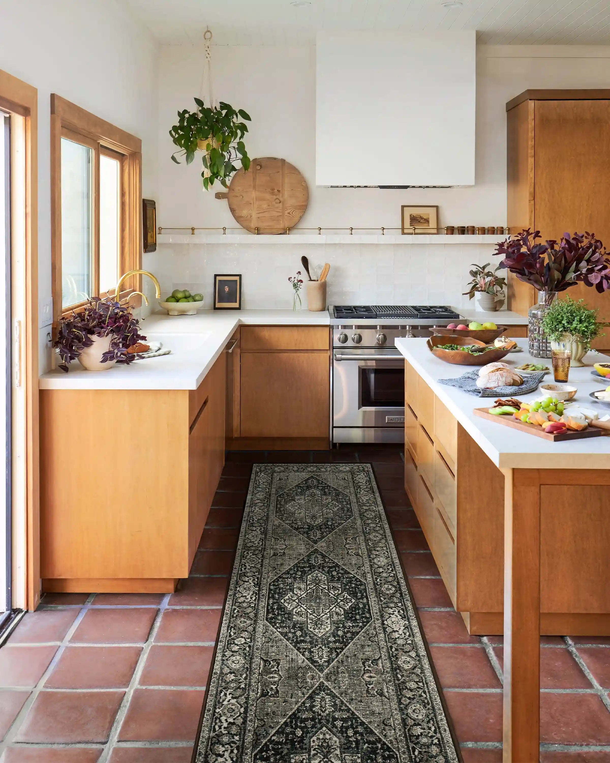 Santiago Soft Black Rug